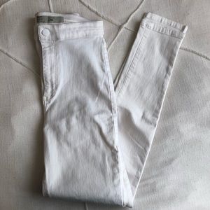 White TopShop Skinny Jeans